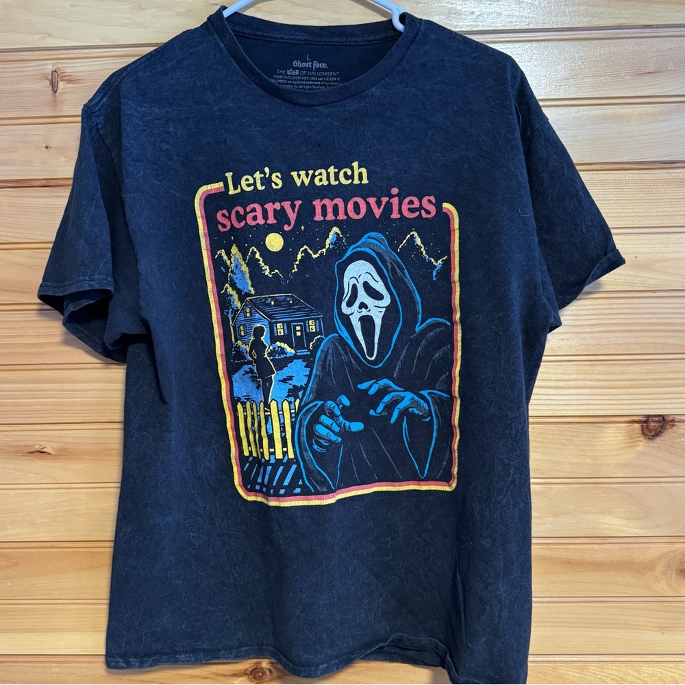 Ghostface “Lets watch scary movies” black tee Size Large